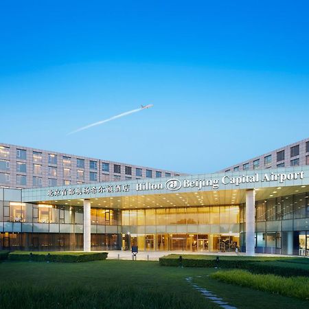 Hilton Beijing Capital Airport Hotel Sunji Kültér fotó