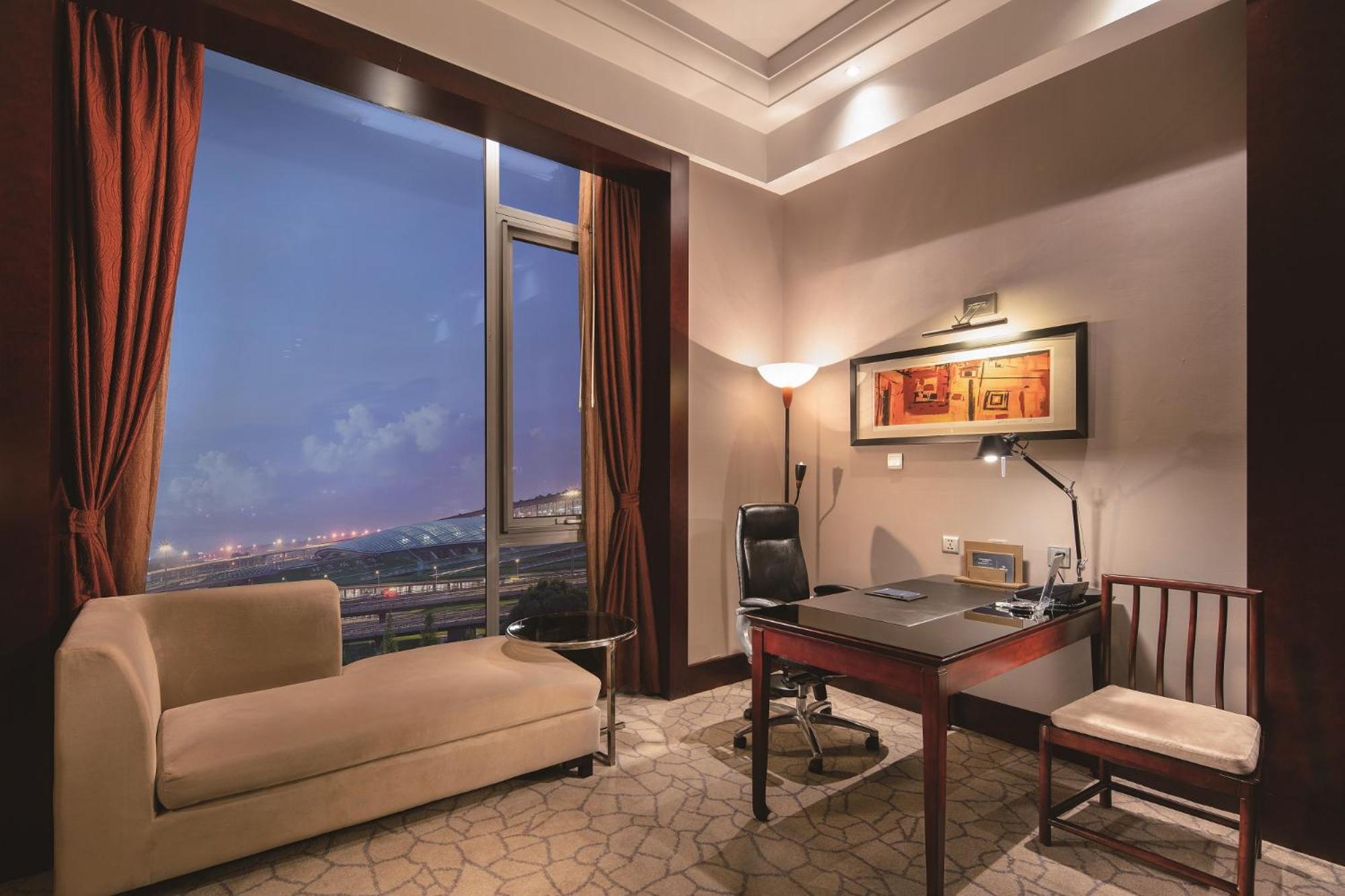 Hilton Beijing Capital Airport Hotel Sunji Kültér fotó